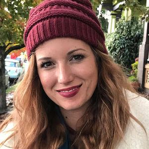 Meet your Posher, Nicole